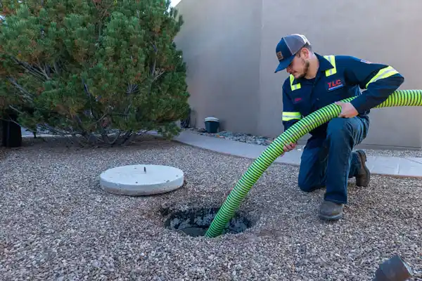 septic tank services Benton